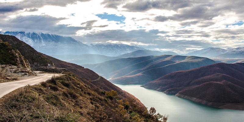 FX167市场分析：大宗商品周期投资指南——基于宏观经济与供需关系的实战框架