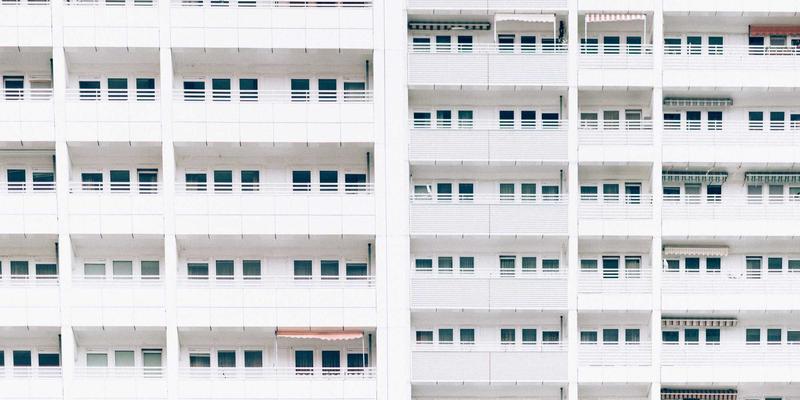 FX167市场深度解析：构建稳健交易策略的三大支柱