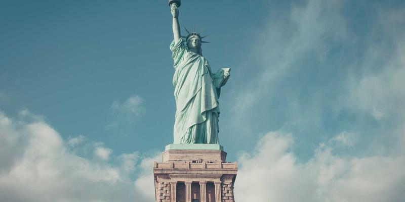 FX167投资指南：揭秘外汇市场量化因子模型的构建与回测实战