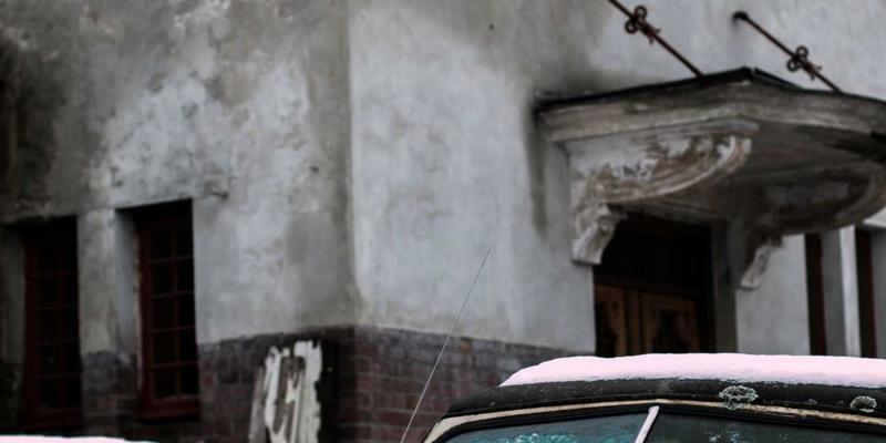 外汇市场波动下的固定收益投资指南：信用利差分析与债券组合管理策略