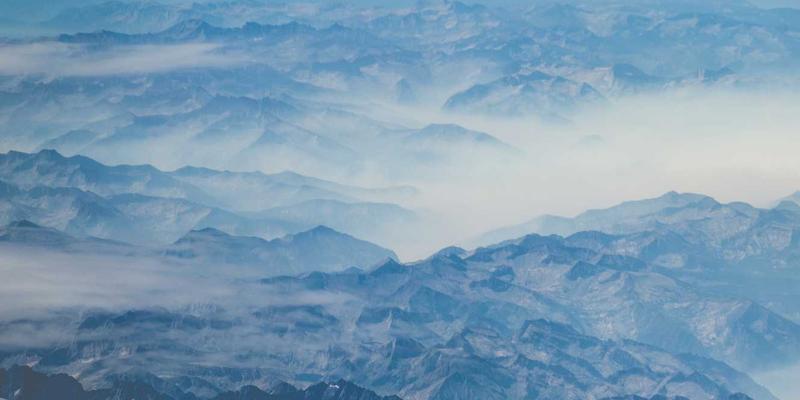 金融投资进阶指南：解析外汇市场与三大核心交易策略